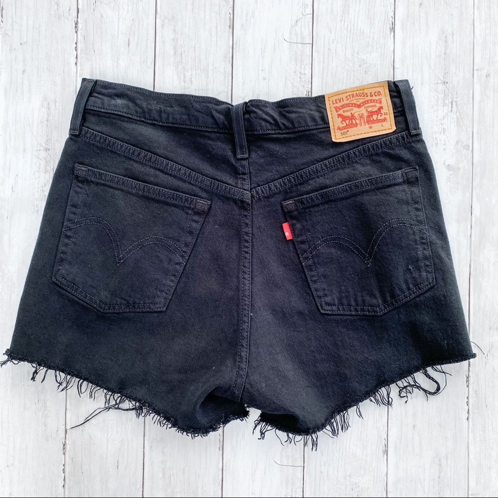 Levi's 501 High Rise Button Fly Jean Shorts 28